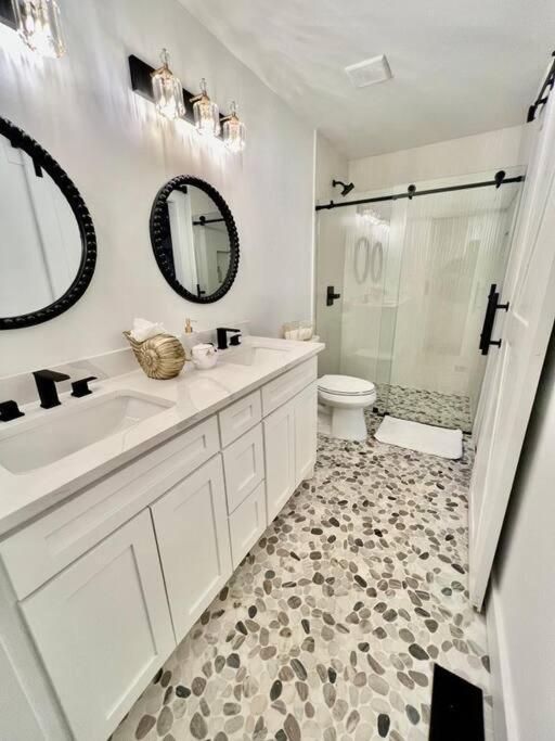 Luxury City Loft In Gainesville B Екстериор снимка