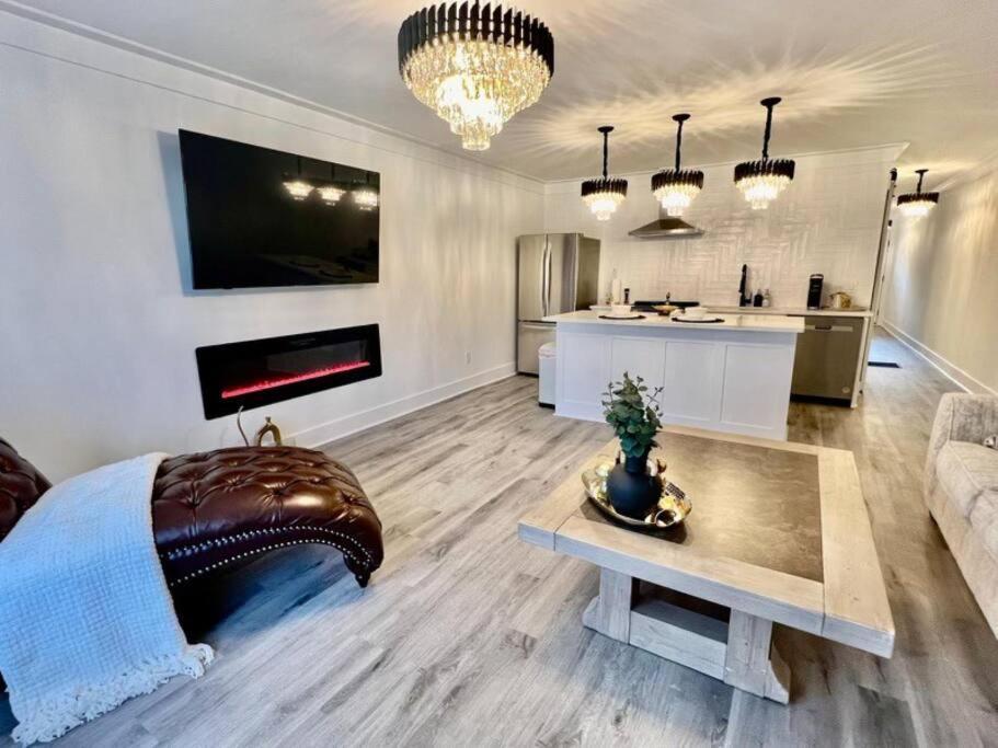 Luxury City Loft In Gainesville B Екстериор снимка
